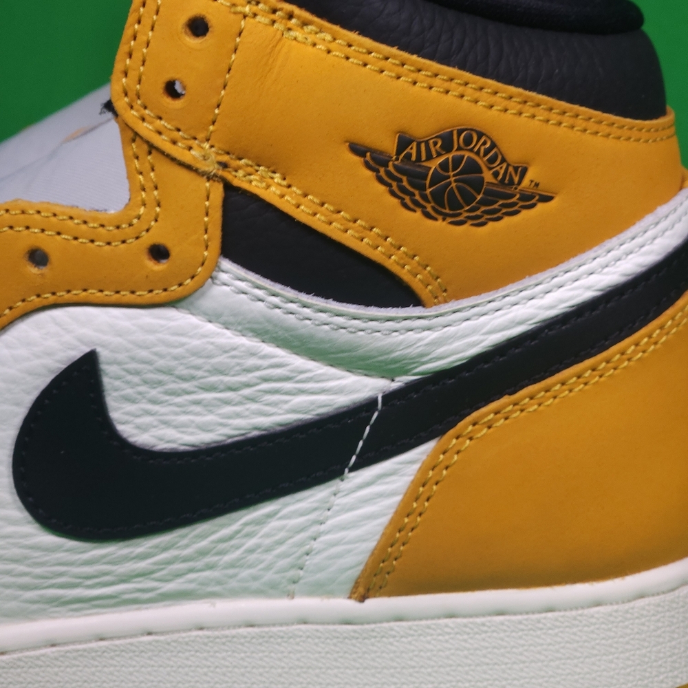 ❌️SOLD❌️ Nike Air Jordan 1 High OG GS- Yellow Ochre Size 4Y/6W - Picture 7 of 8